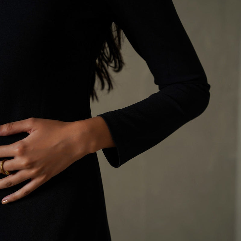 TAILORED SLIM FIT DRESS