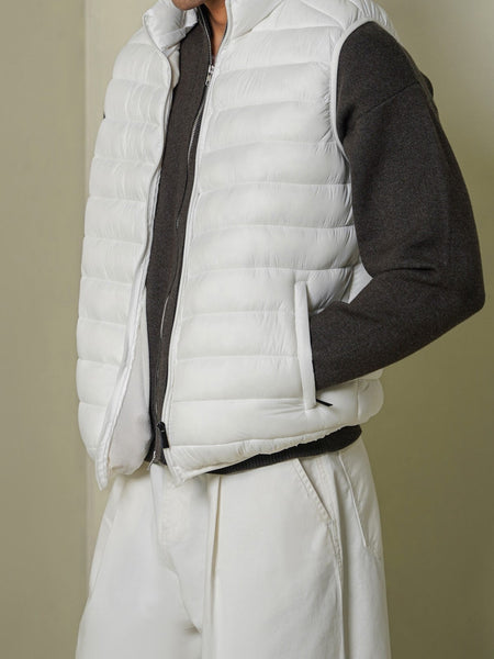 HOODED GILET