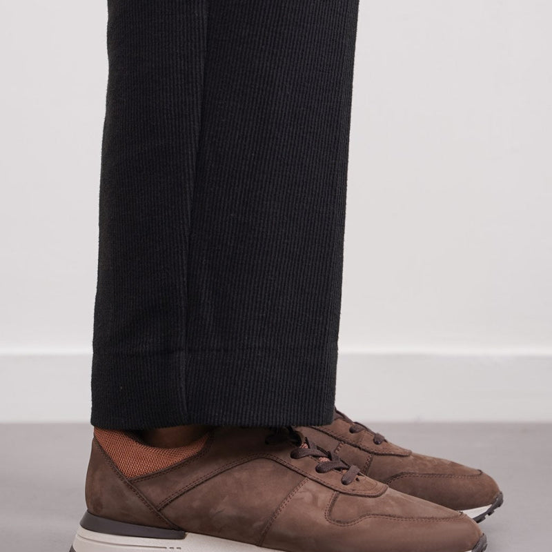 MONOTONE LEATHER SNEAKERS