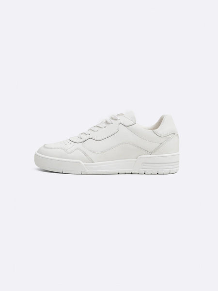 ALL WHITE LEATHER SNEAKERS