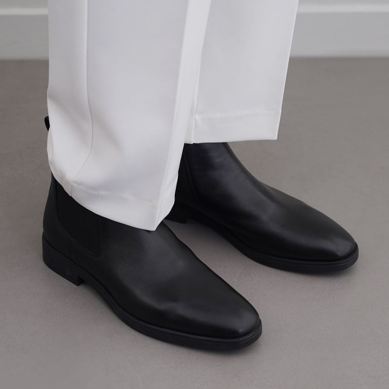 CLASSIC LEATHER CHELSEAS