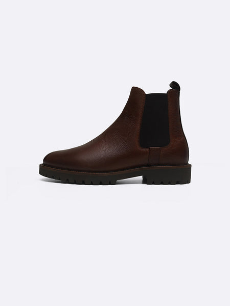 TEXTURED LEATHER CHELSEAS