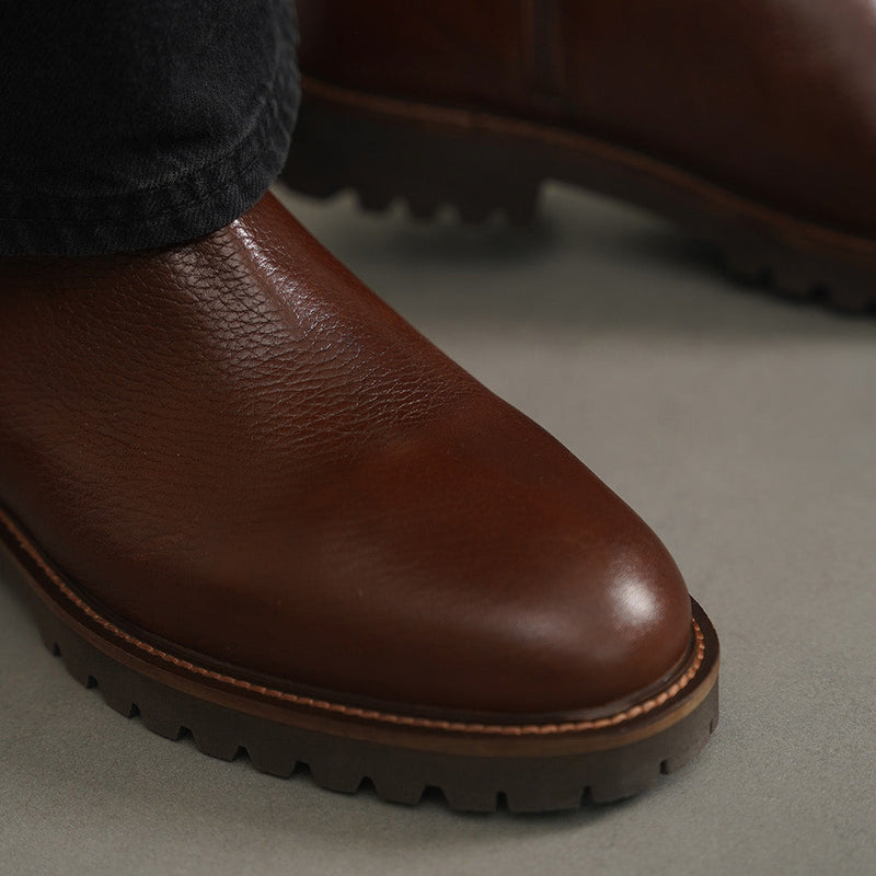 TEXTURED LEATHER CHELSEAS