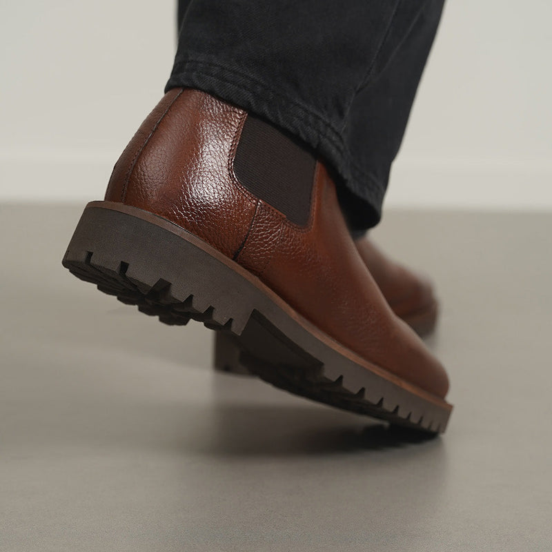 TEXTURED LEATHER CHELSEAS