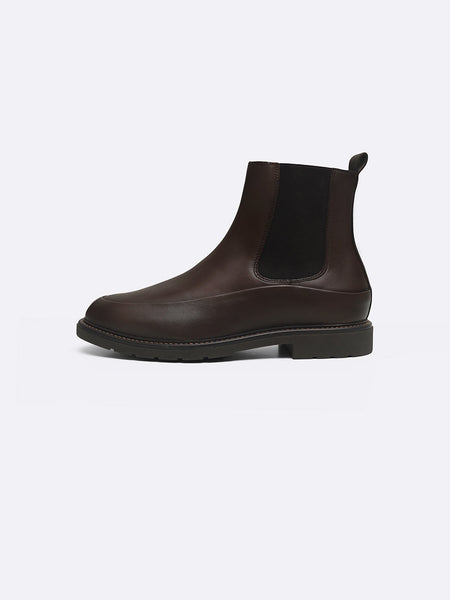 LEATHER CHELSEA BOOTS