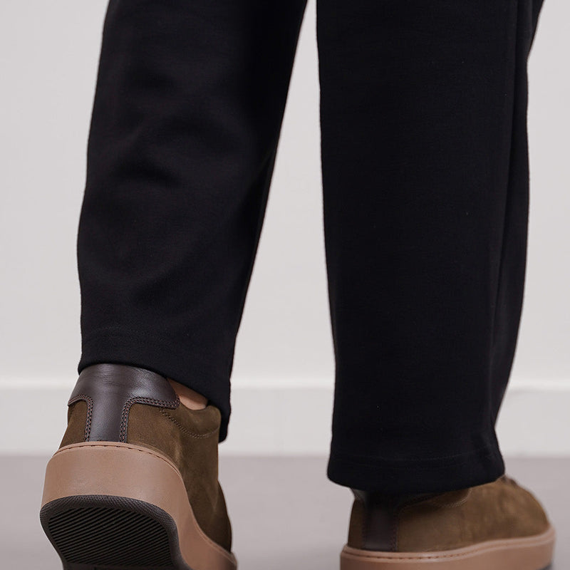 LEATHER LACE-UP SNEAKERS