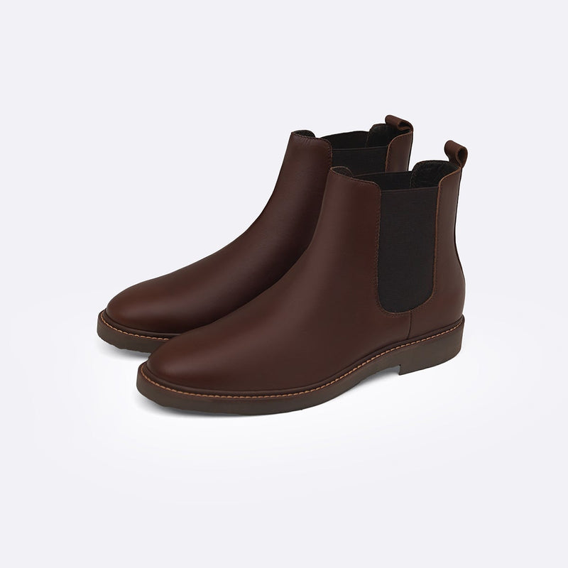 LEATHER CHELSEA BOOTS