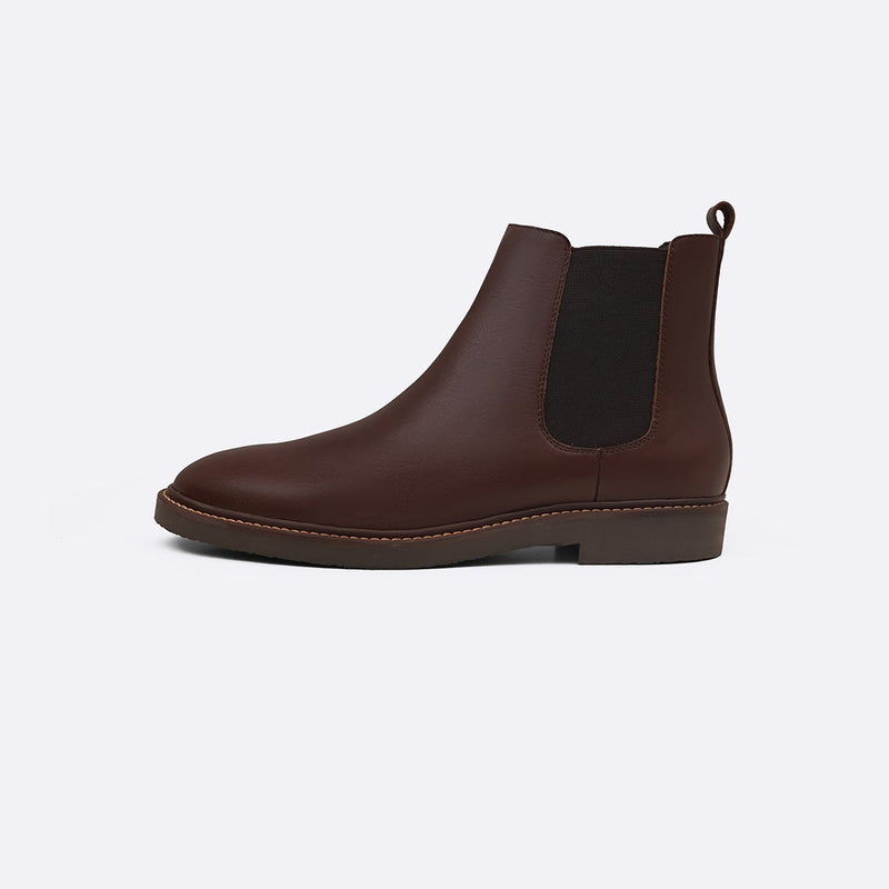 LEATHER CHELSEA BOOTS