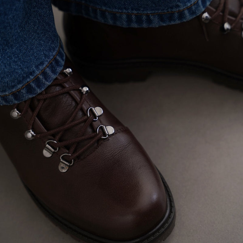 LEATHER URBAN HIKERS