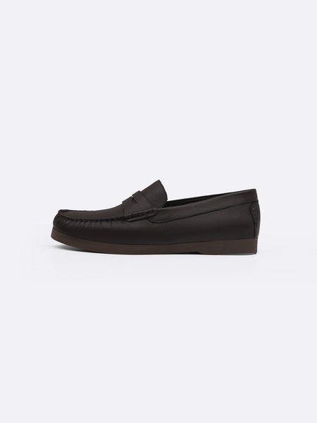 CLASSIC LEATHER LOAFERS