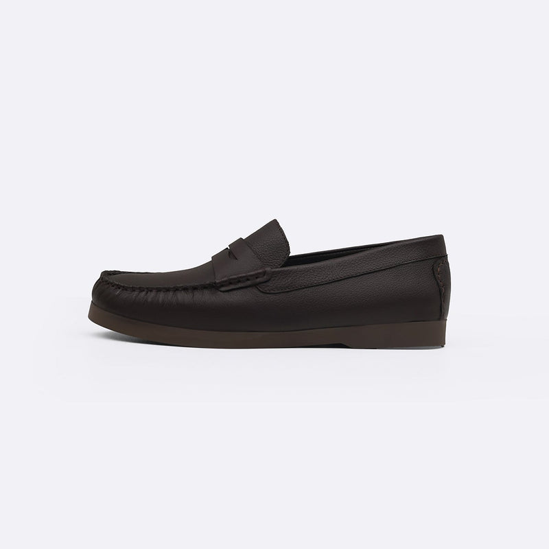 CLASSIC LEATHER LOAFERS