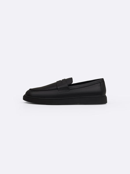 EVERYDAY LEATHER LOAFERS