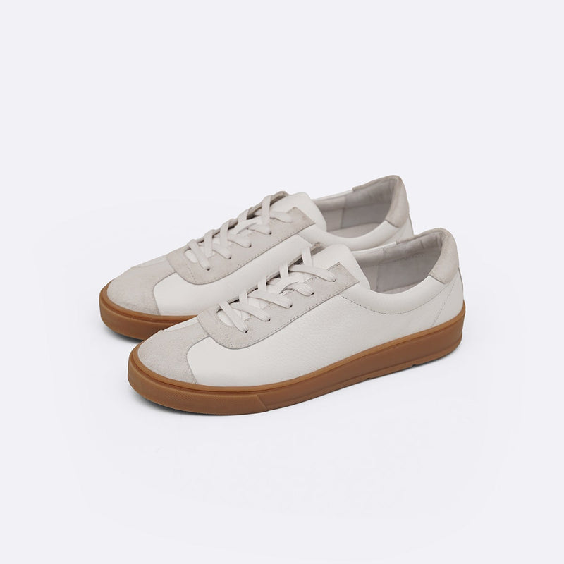 LOW-TOP LEATHER SNEAKERS