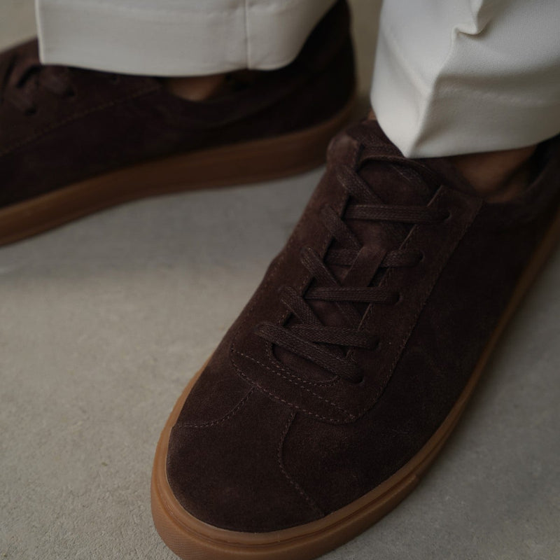 LOW-TOP LEATHER SNEAKERS