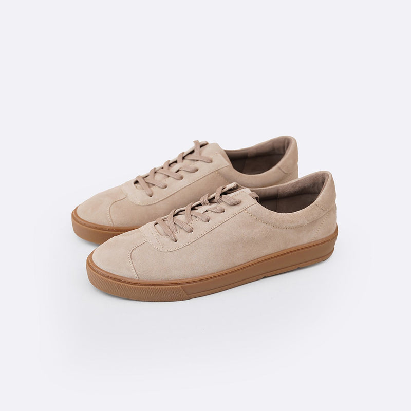 LOW-TOP LEATHER SNEAKERS