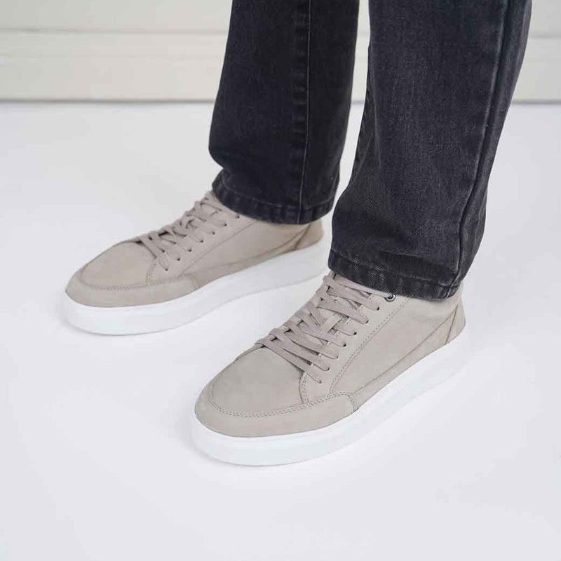 PLATFORM LEATHER SNEAKERS