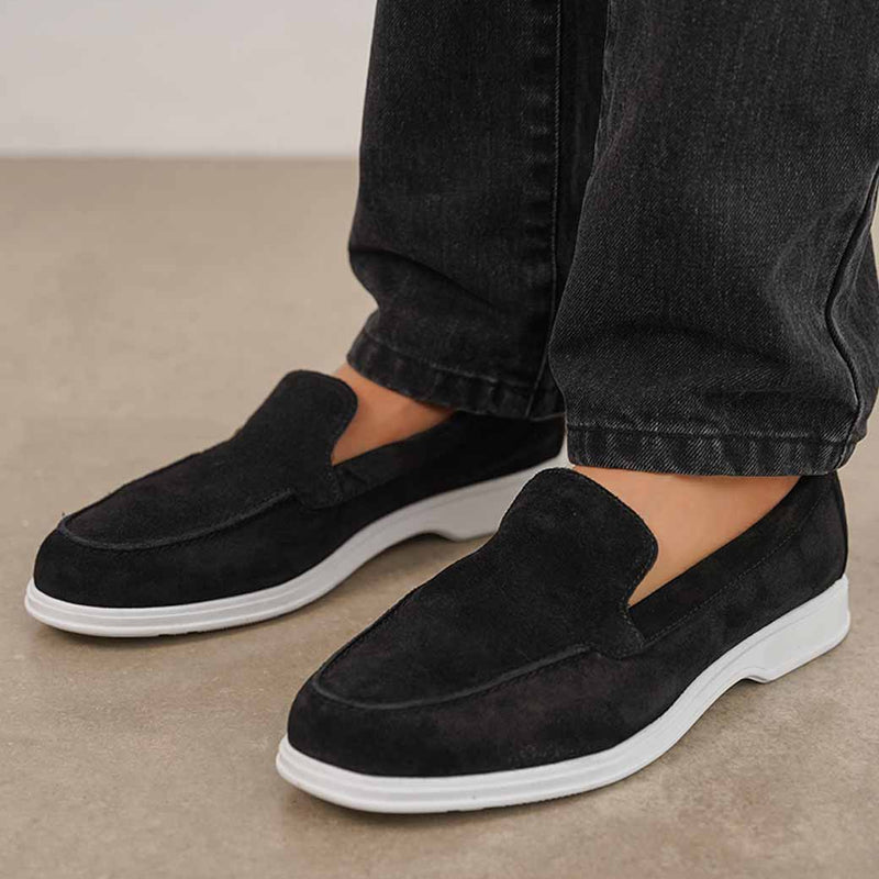 ESSENTIAL LEATHER LOAFERS