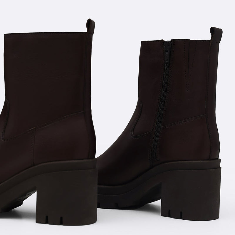 LEATHER PLATFORM BOOTS