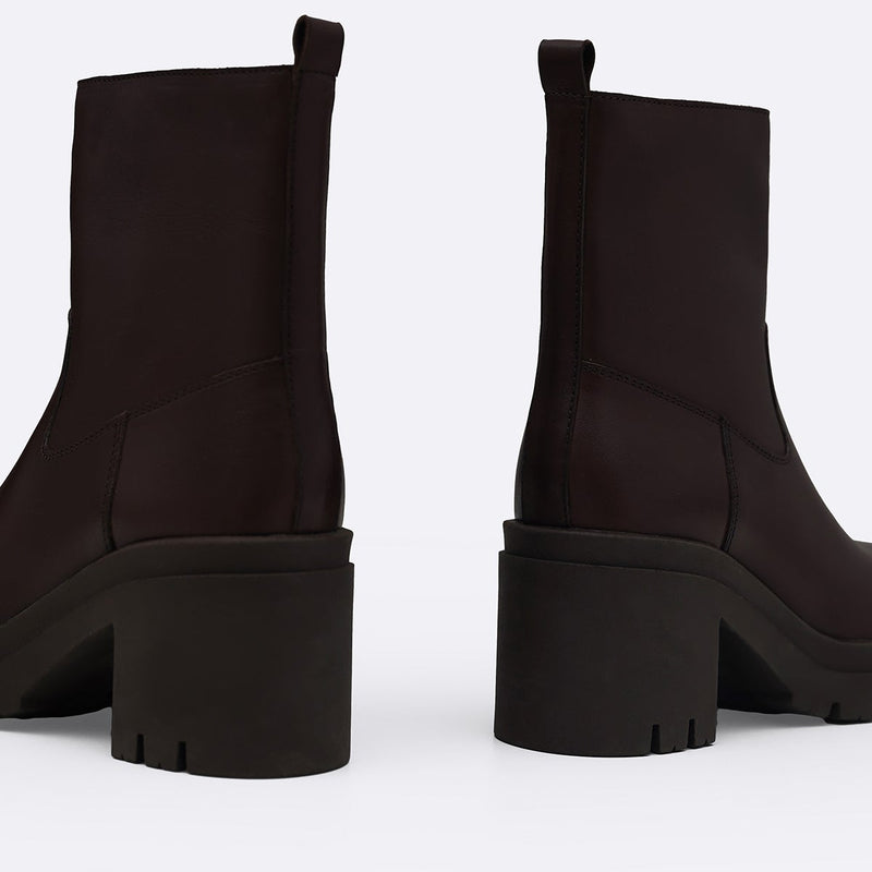 LEATHER PLATFORM BOOTS