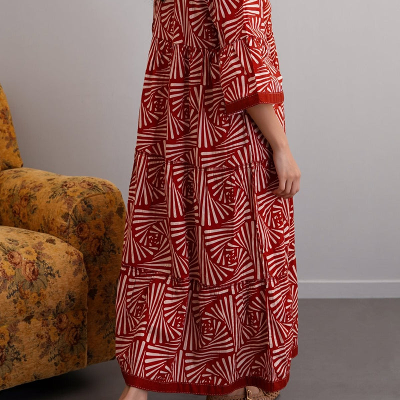 CINNAMON EMBROIDERED DRESS