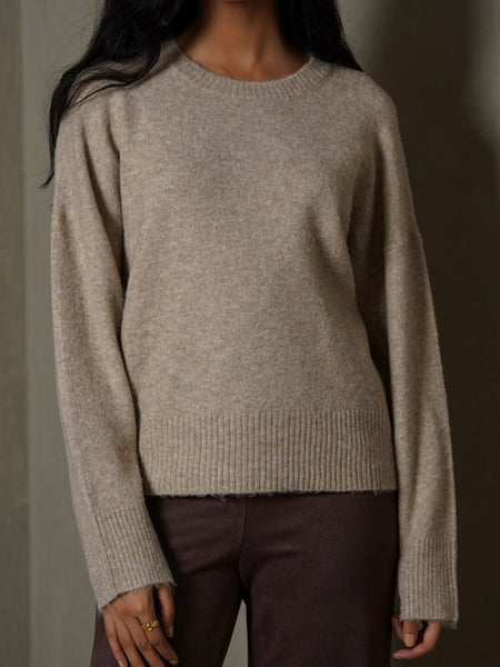 FINE KNIT SWEATER