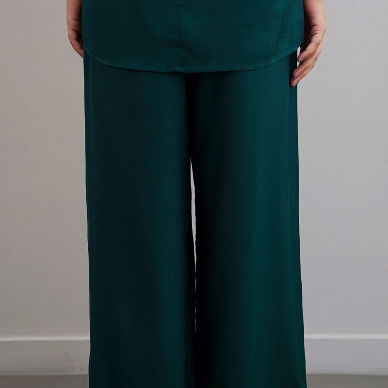 SLEEK SILK TROUSERS