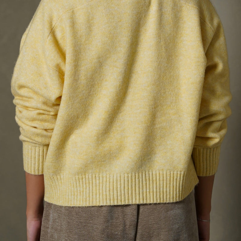 SOFT BUTTER SWEATER