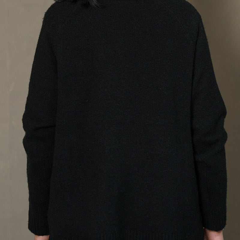 HENLEY RIBBED PULLOVER