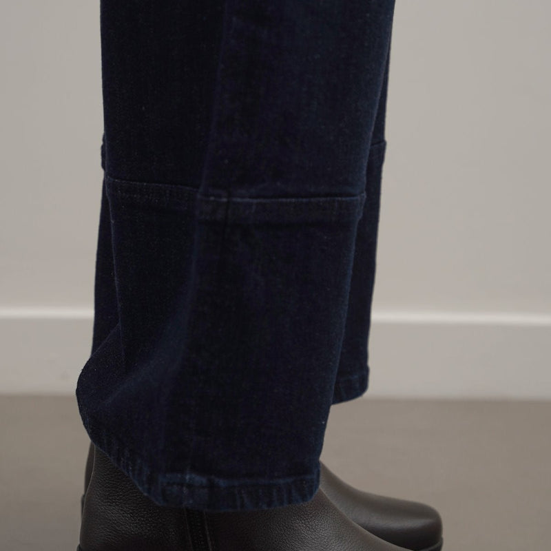 COMFY LEATHER WEDGE BOOTS