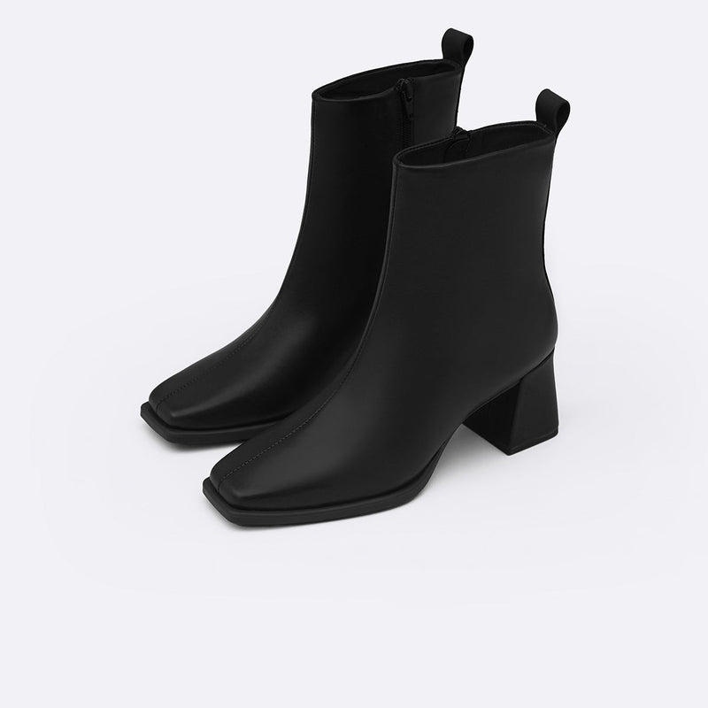 TOP-STITCH LEATHER BOOTS