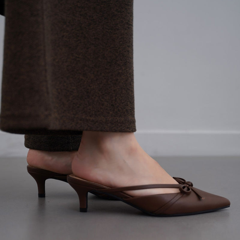 MINI BOW HEELS