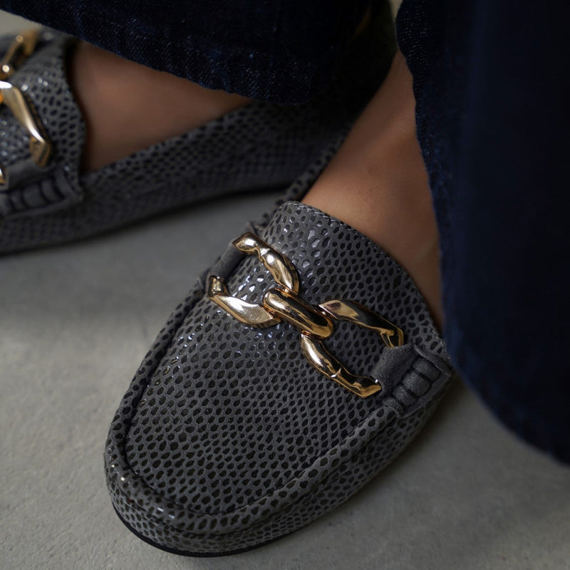 METAL LEATHER LOAFERS