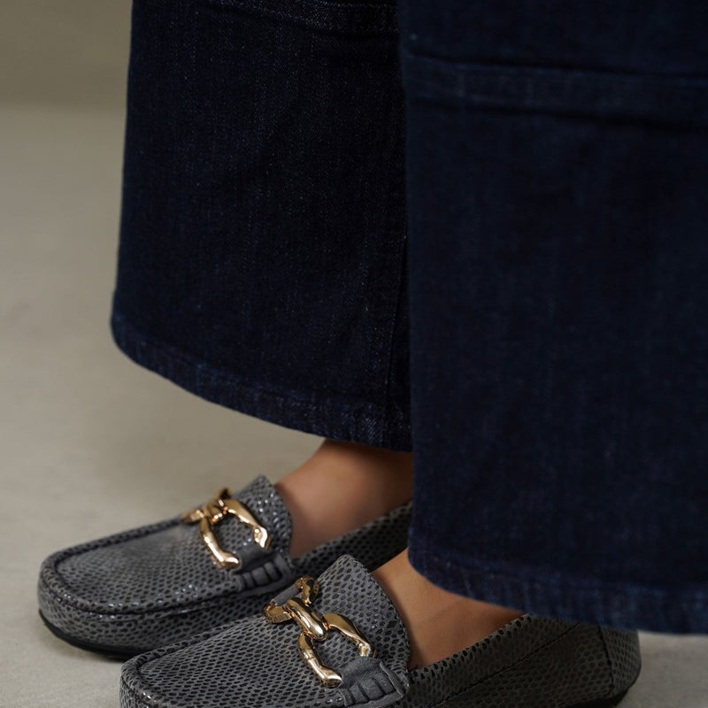 METAL LEATHER LOAFERS