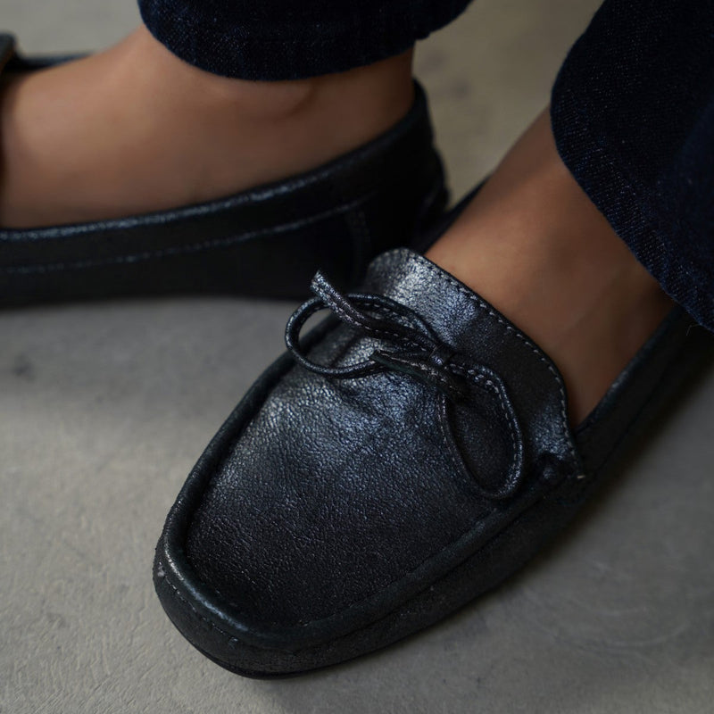 BOW LEATHER MOCCASINS