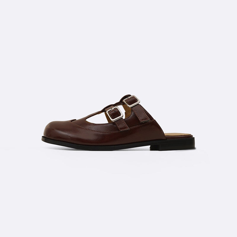 BROGUE MULE CLOGS