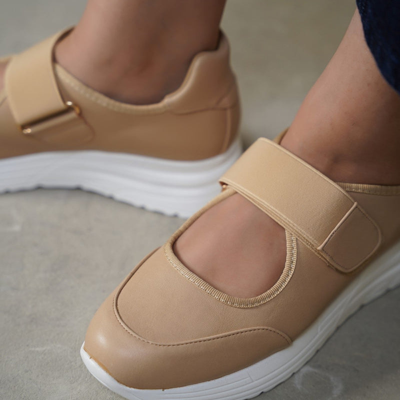 EASY PLATFORM SNEAKERS