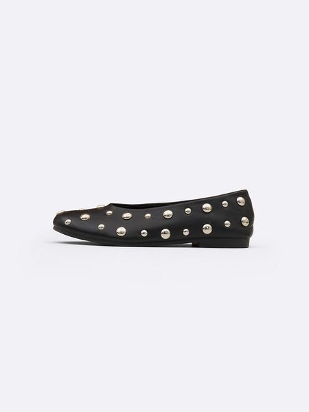 STUDDED STREET PUMPS