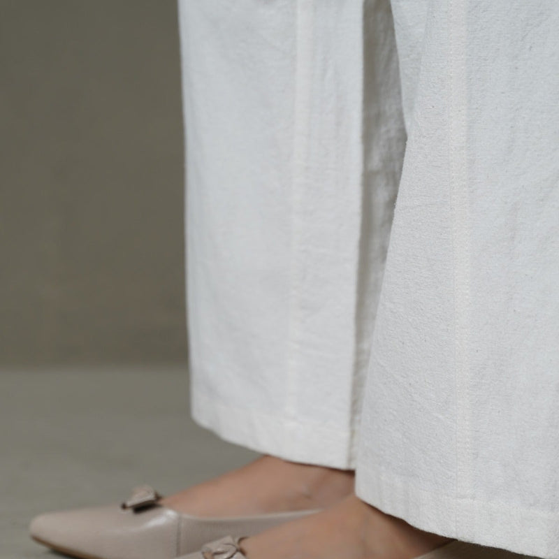 TEXTURED LEATHER PUMPS