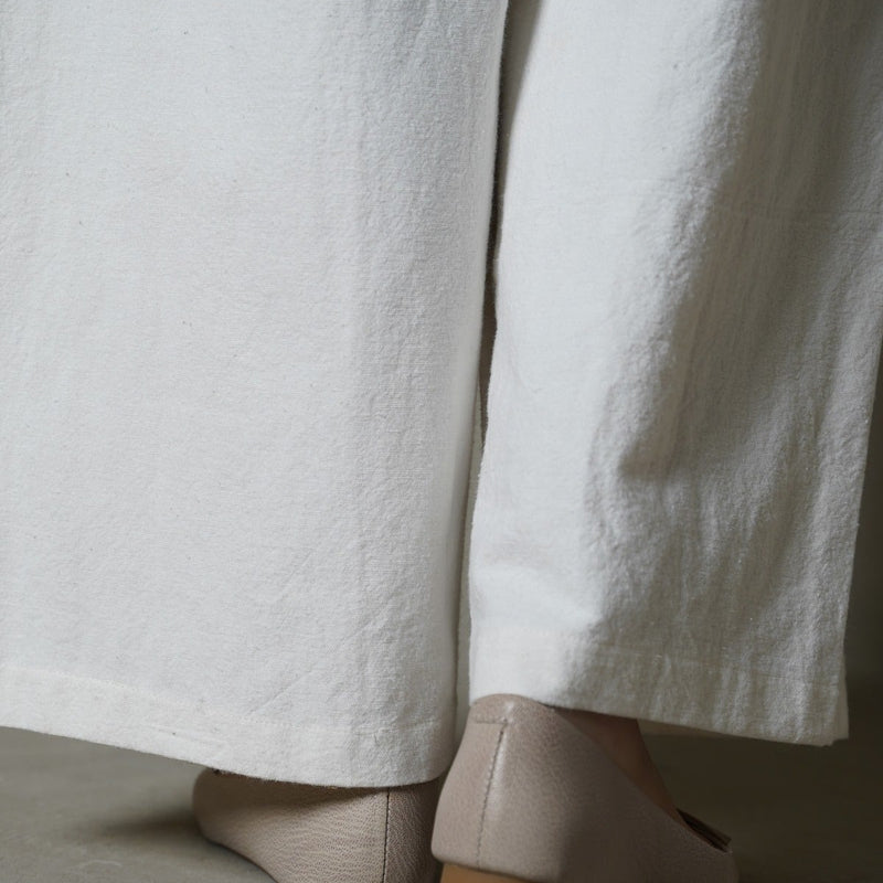 TEXTURED LEATHER PUMPS