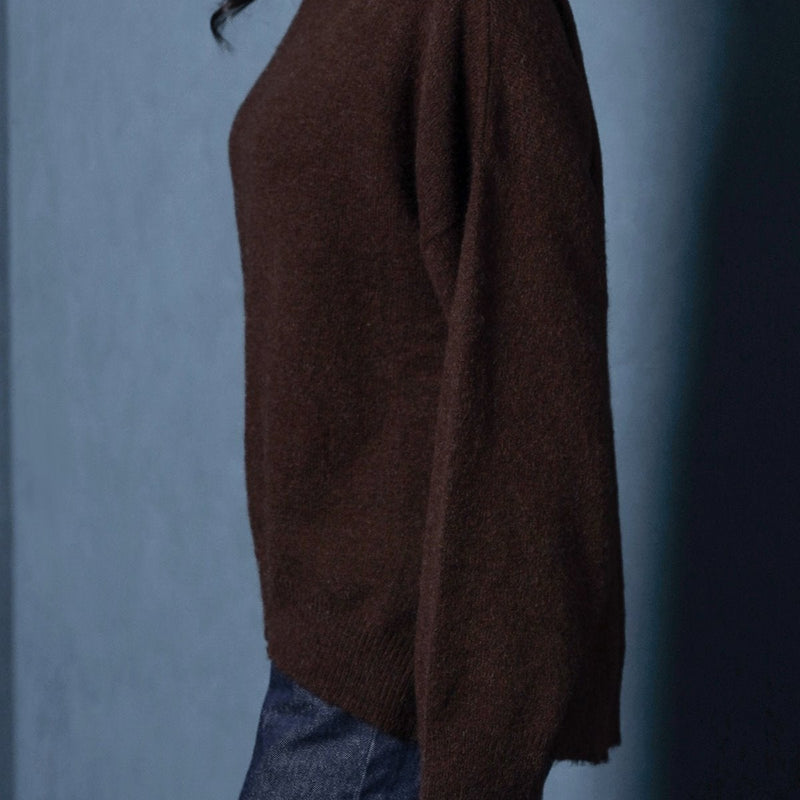 MANHATTAN HIGH NECK SWEATER